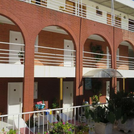 Hotel Palmas Del Sol Asunción Esterno foto