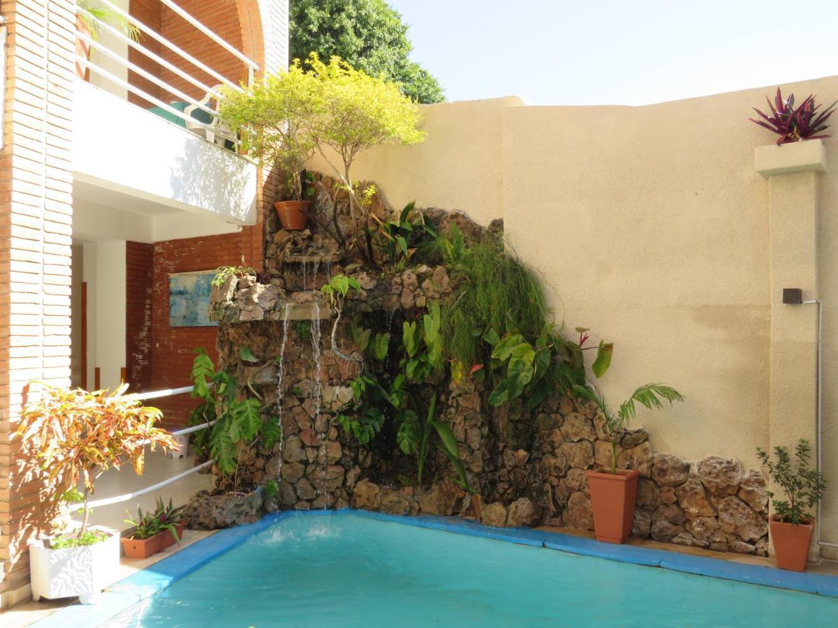 Hotel Palmas Del Sol Asunción Esterno foto