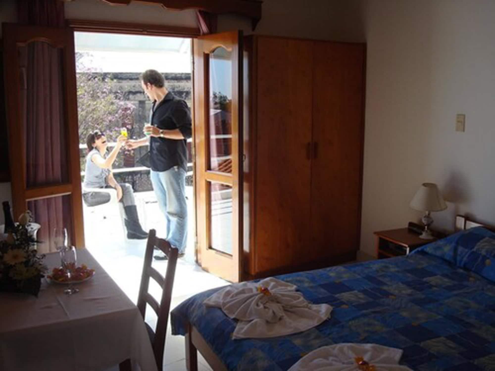 Hotel Palmas Del Sol Asunción Esterno foto
