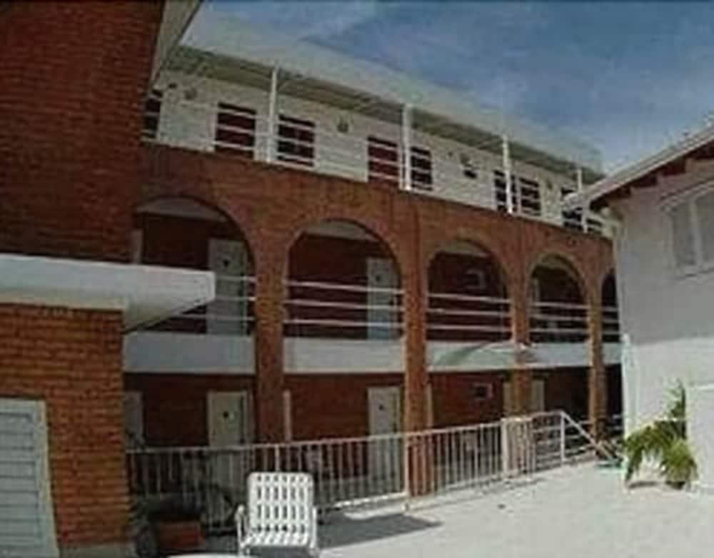 Hotel Palmas Del Sol Asunción Esterno foto