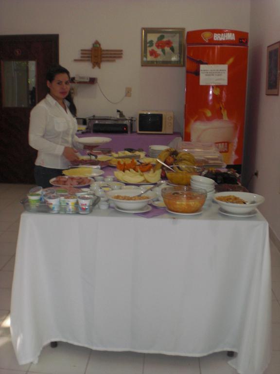 Hotel Palmas Del Sol Asunción Esterno foto