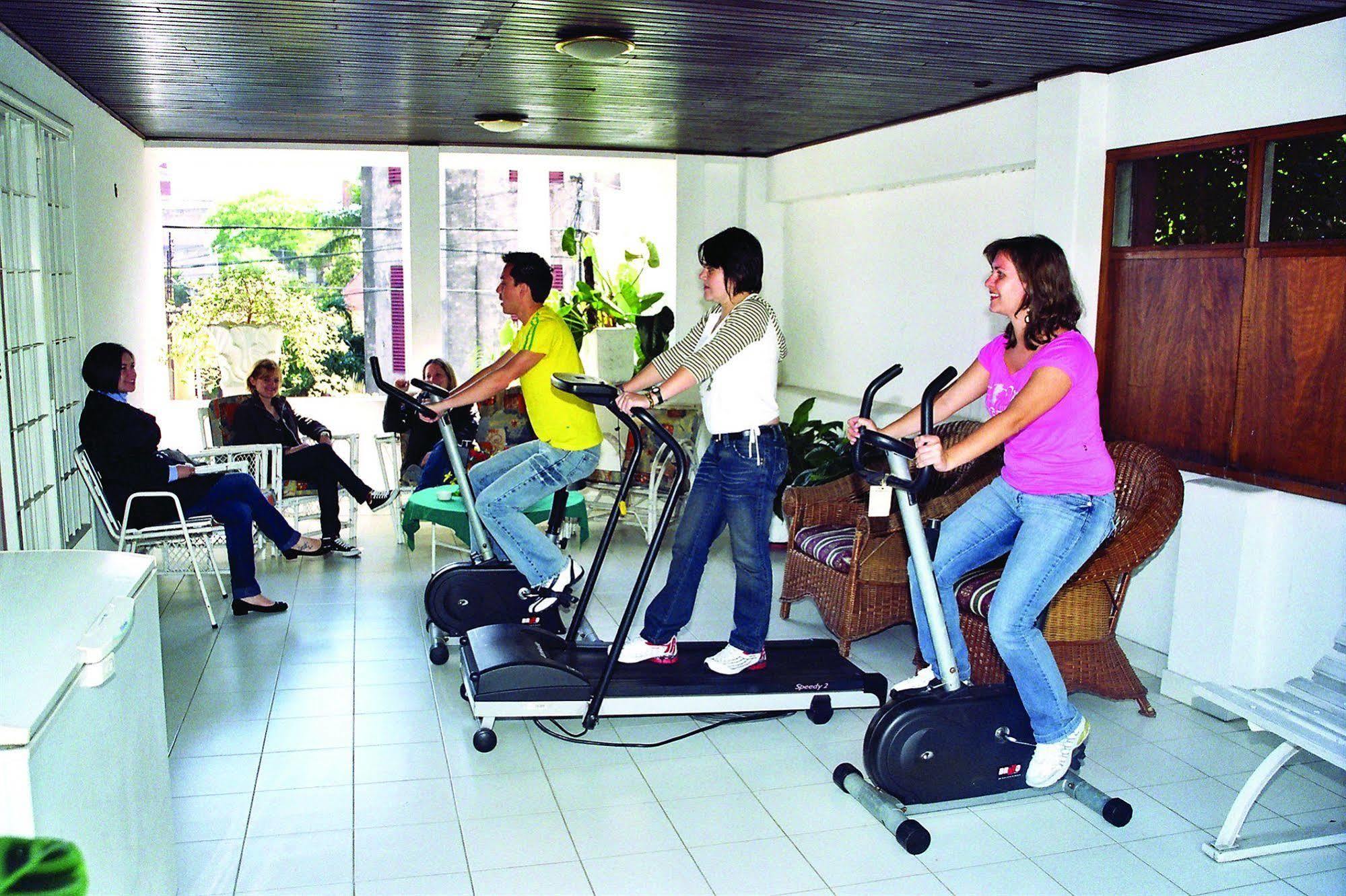 Hotel Palmas Del Sol Asunción Esterno foto